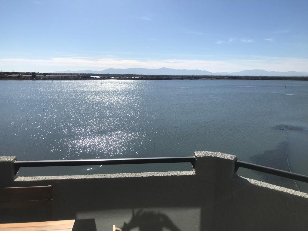 Ile du Cap Couladère - Vue magnifique lac marin - Baignoire Jaccuzi - Complexe piscine, sportif, animations, Le Barcarès