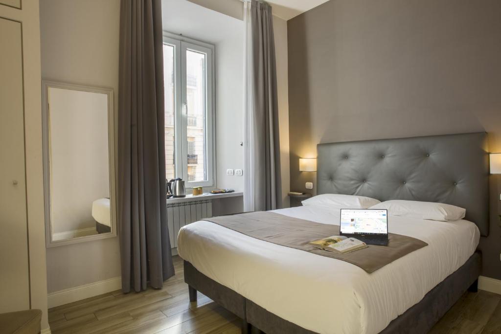 Colosseo Prestige Rooms — Hotel in Rome