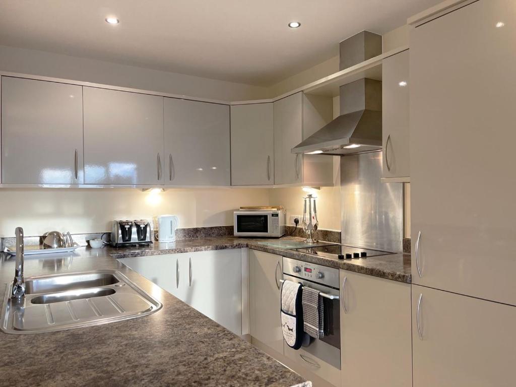 5 The Beach House, Newquay photo 4