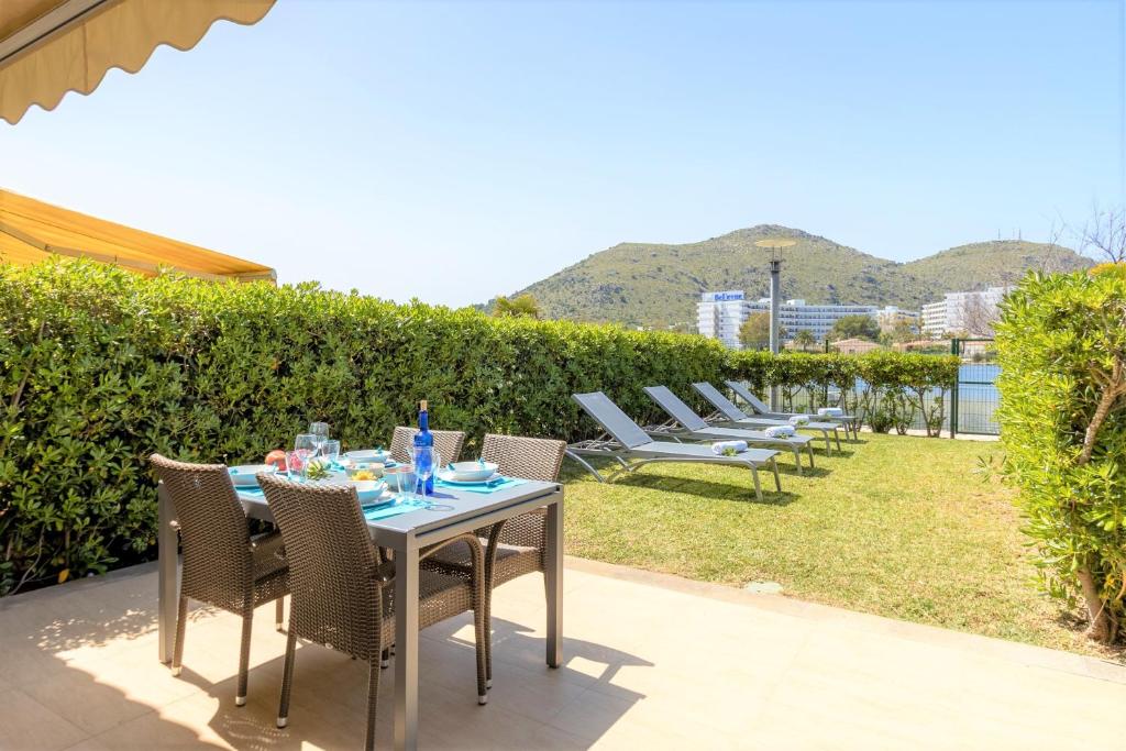 Ideal Property Mallorca - View Lake - 3