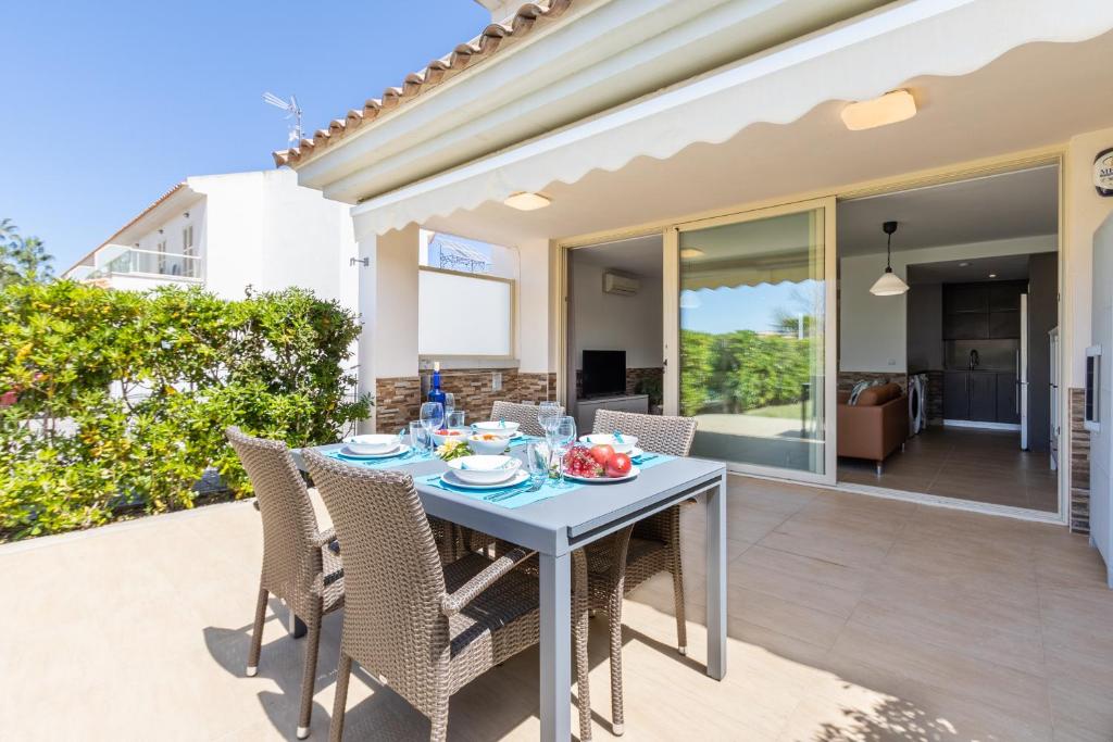Ideal Property Mallorca - View Lake - 5