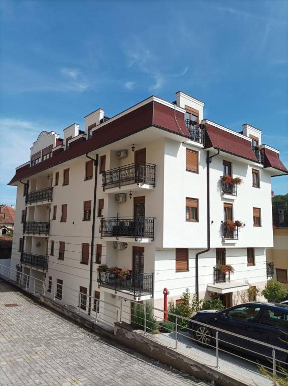 Apartman 8 Extra Vrnjacka Banja - 1