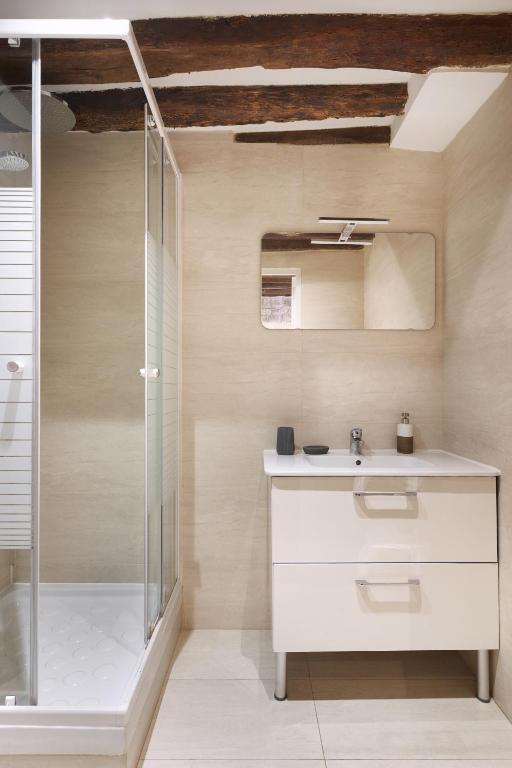 Edgar Suites Montorgueil - Caire photo