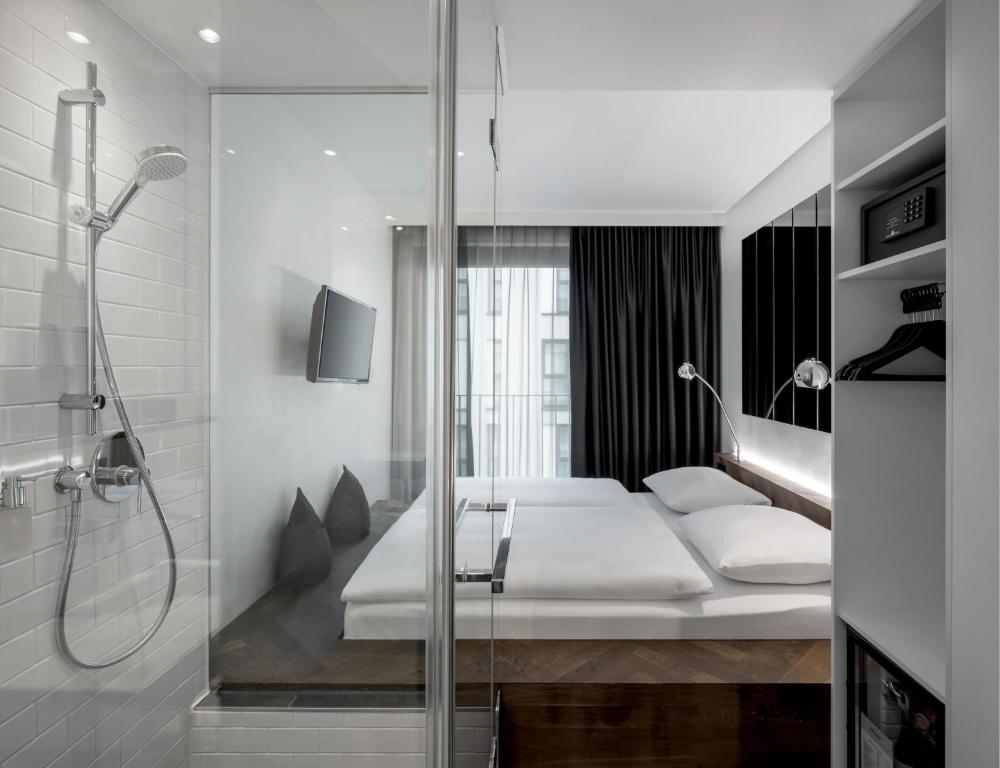 Hotel AMANO Grand Central — Hotel rooms in Berlin, Berlin