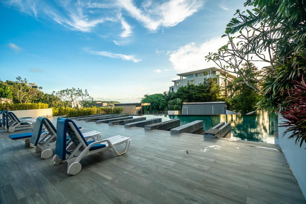 The Ark at Veloche Group by Lofty photo