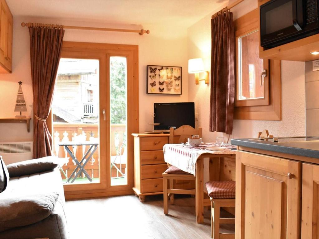 Charmant Studio Rénové pour 3 Personnes à Méribel, Proche Pistes et Commerces, Balcon Sud - FR-1-180-33 - 1
