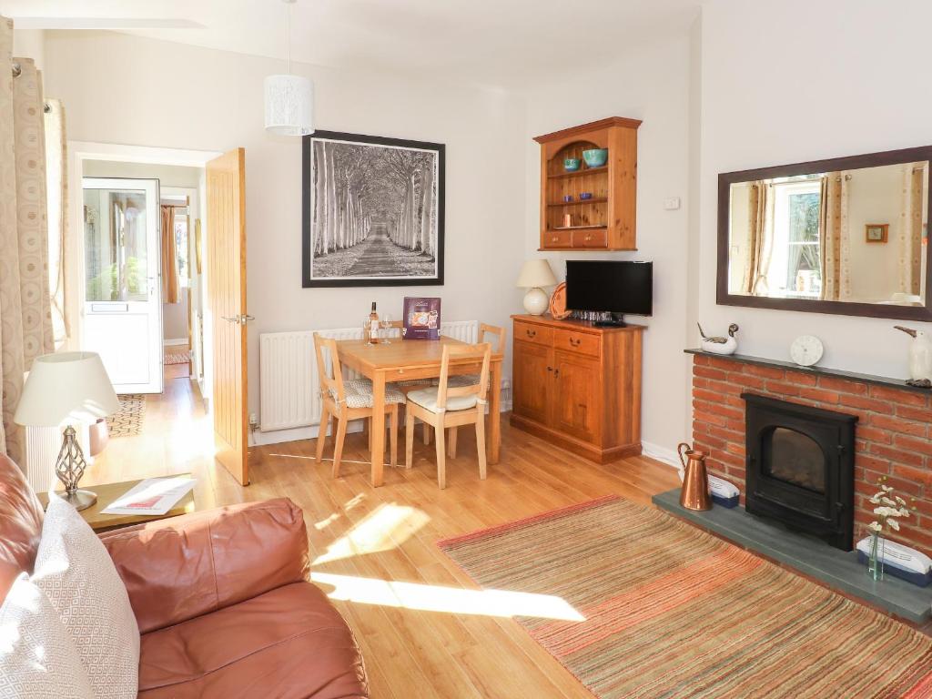Courtyard Cottage photo 7