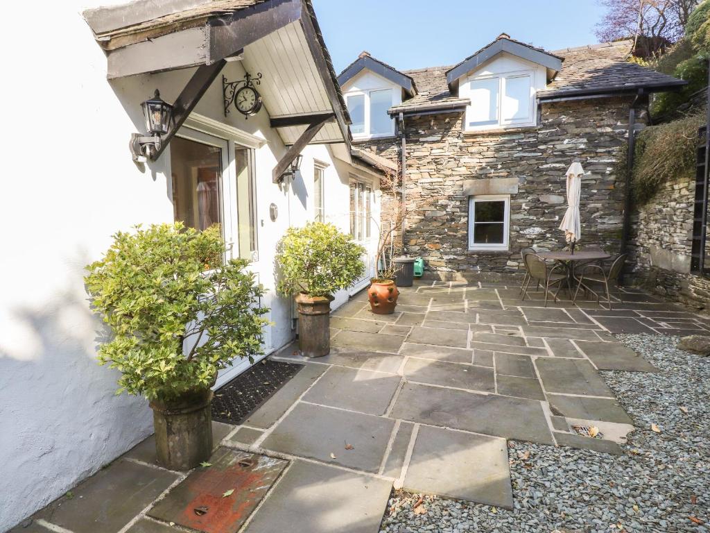 Courtyard Cottage photo 5