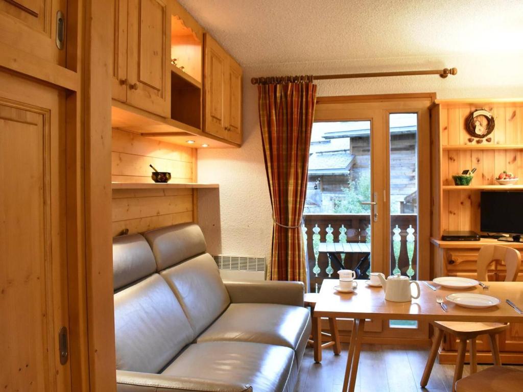 Charmant Studio rénové, balcon Sud, à 50m des pistes - Méribel - FR-1-180-35 - 1