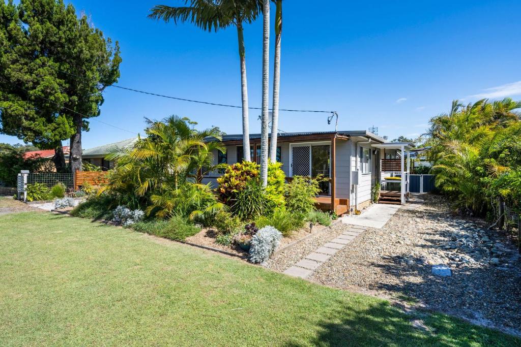 Fins Hideaway, Iluka