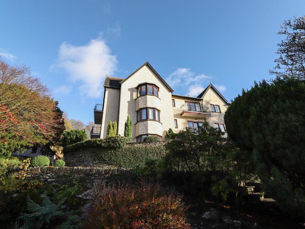 Romney 14, Ambleside