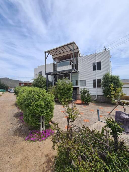 Gran casa en Totoralillo con vista al mar y más! - 1