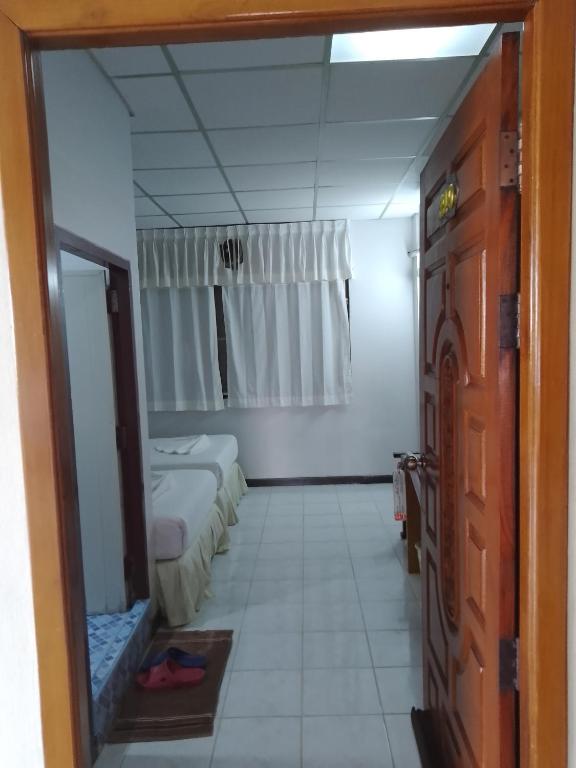 Saengsin Hotel photo