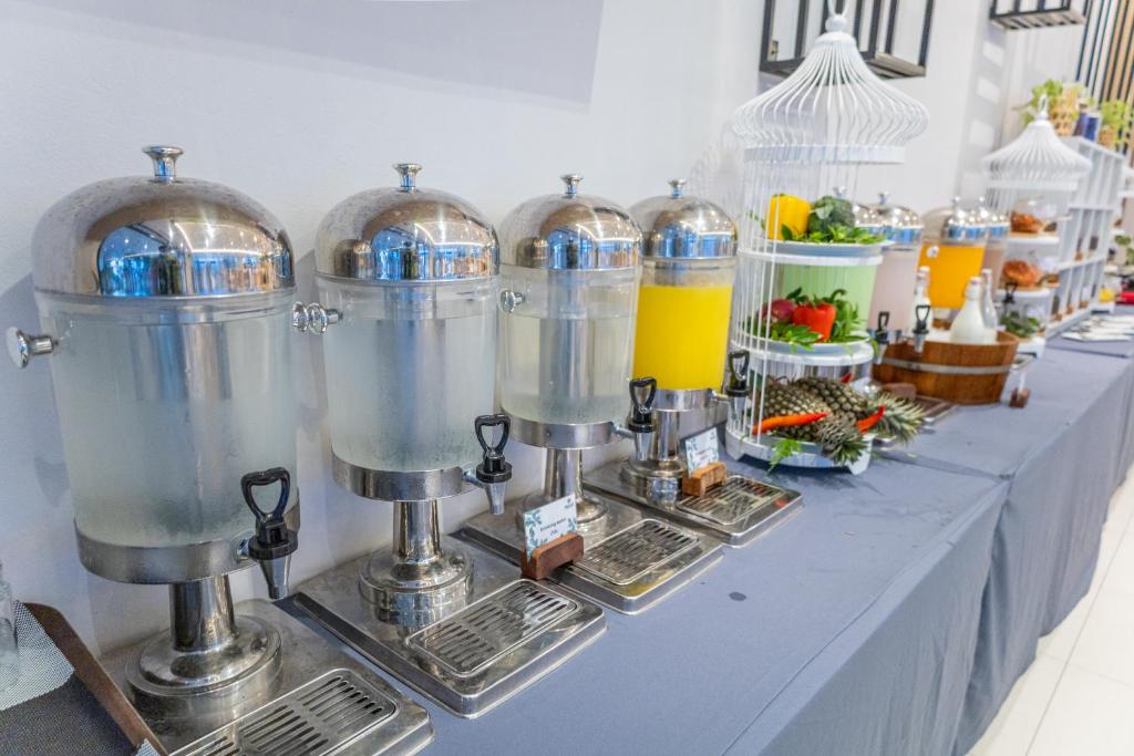 Essen und Erfrischungen