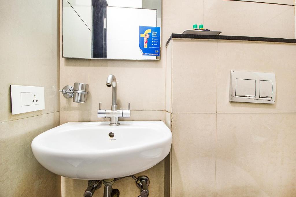 FabHotel Prime Avenue photo