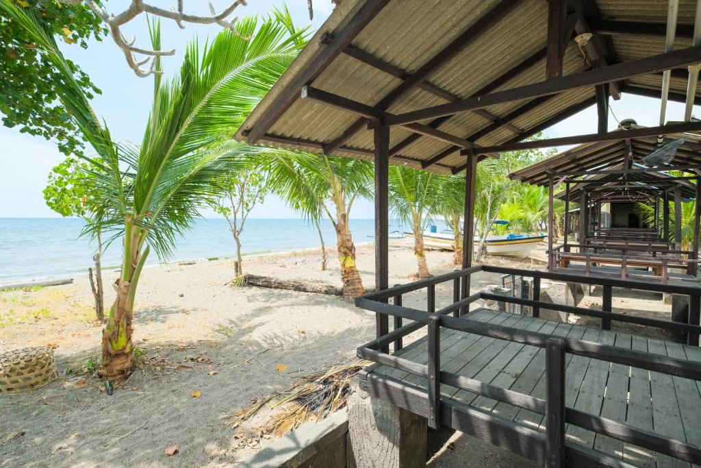Facilities, RedDoorz at Tanjung Alam Hotel Lovina in Bali