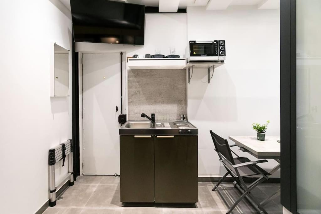 Studio dans le 17ème, à 2km de Sacré Cœur - 3