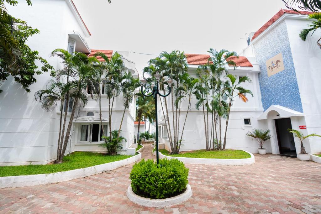 Shelter Beach Resort - Ecr photo