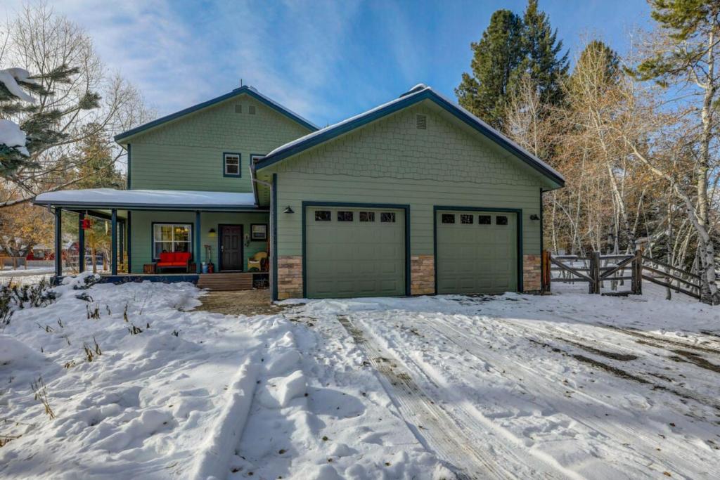 Lattitude Adjustment by Casago McCall - Donerightmanagement, McCall