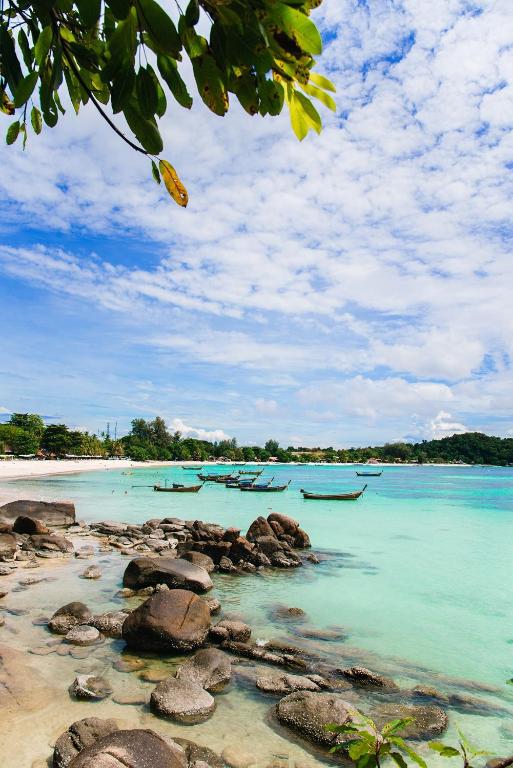 DAYA seaview photo