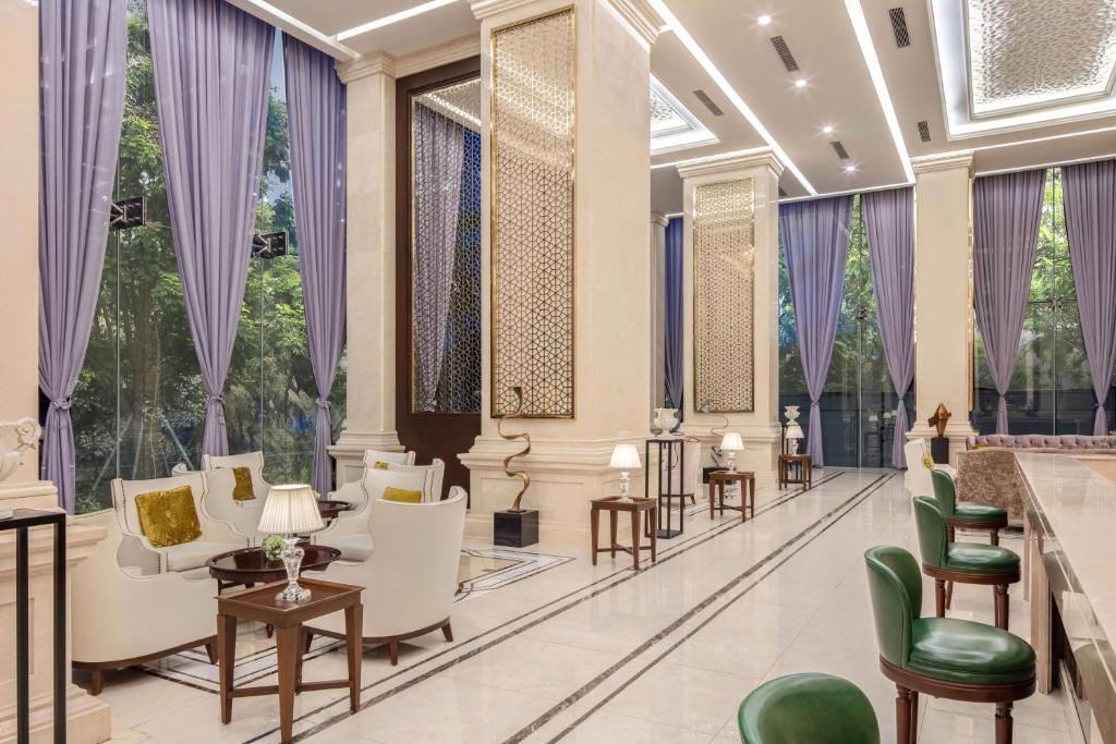 다낭 멜리아 빈펄 리버프런트 수영장