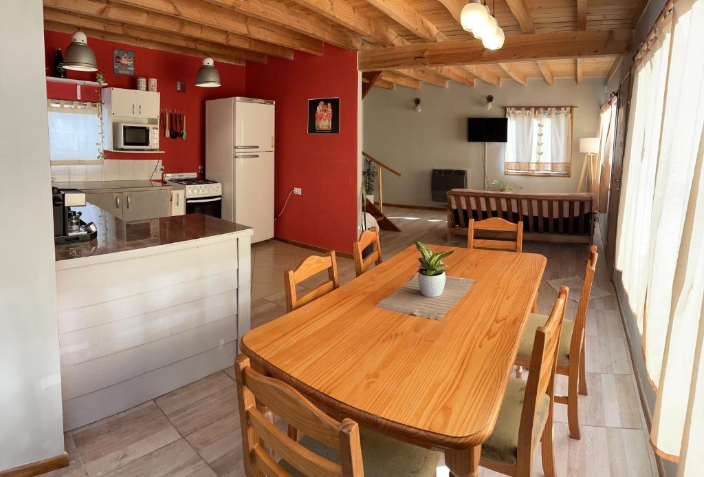 Hermosa y confortable casita en Bariloche - 2