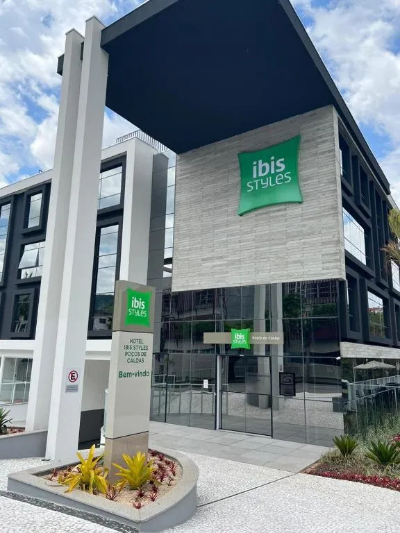 ibis Styles Poços de Caldas，位于波苏斯-迪卡尔达斯的酒店