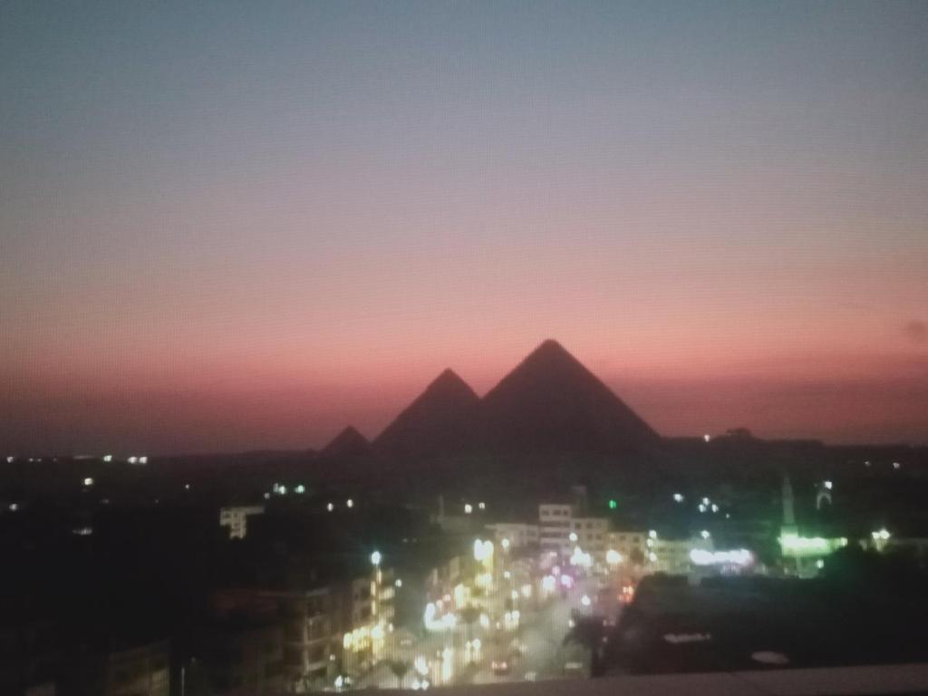 pyramids view suite/vista piramidi photo
