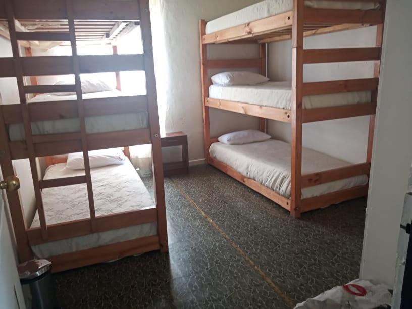 Alojamiento Emilia House y camping - 1