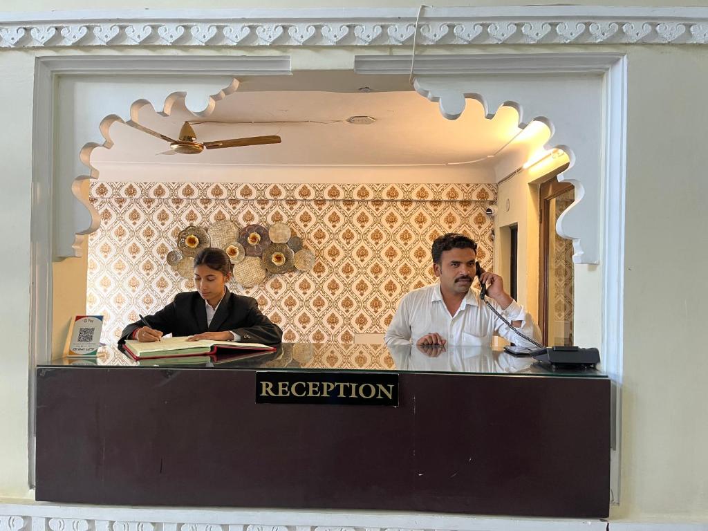 Hotel KSR Moti Mahal photo