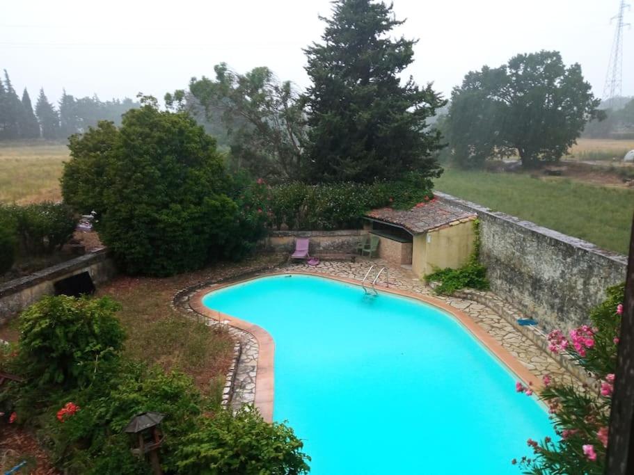 Ancien moulin restaurer avec piscine, Roquemaure