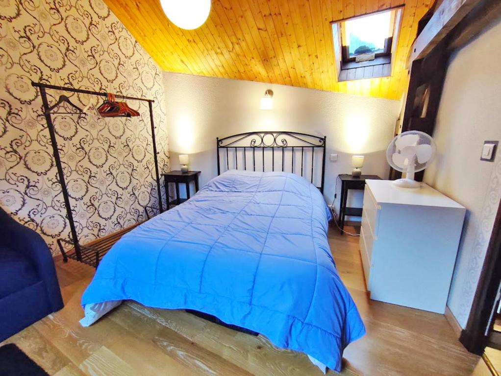 La Tanière, T2 duplex, centre Luchon, 4 personnes, wifi, 3ème étage - 3