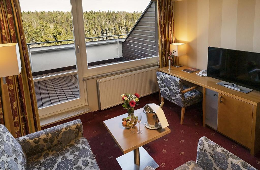 Berghotel Bastei photo