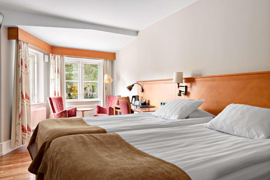 베스트웨스턴 스트랜드 호텔 (Best Western Strand Hotel)