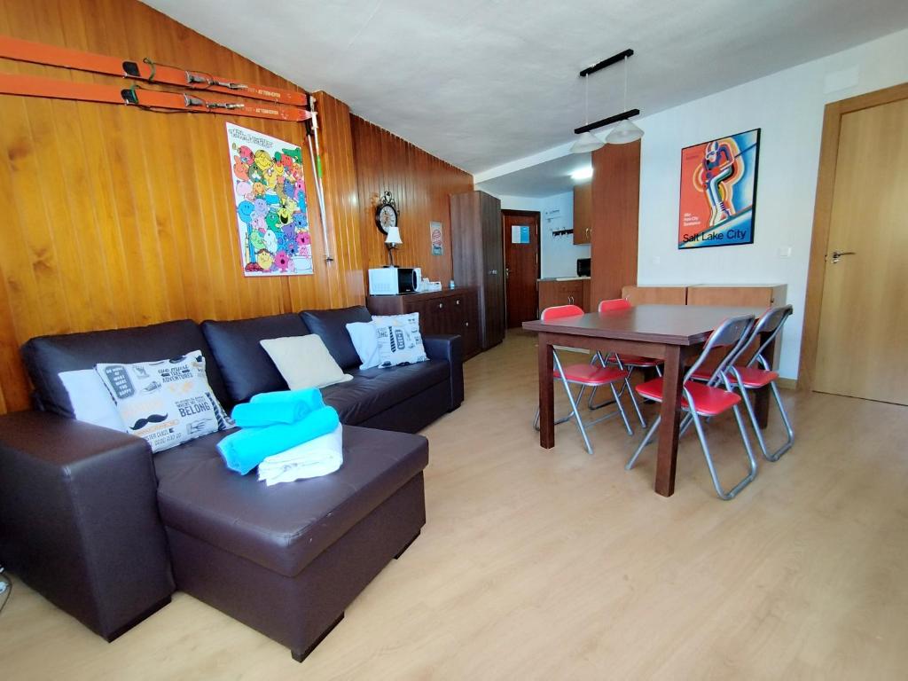 Apartamento Acebo Premium con parking y WiFi by SURYNIEVE - 2