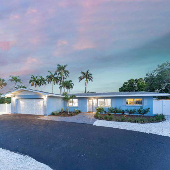 Paradise By The River-Hottub/Pool-Near Beaches, Bradenton