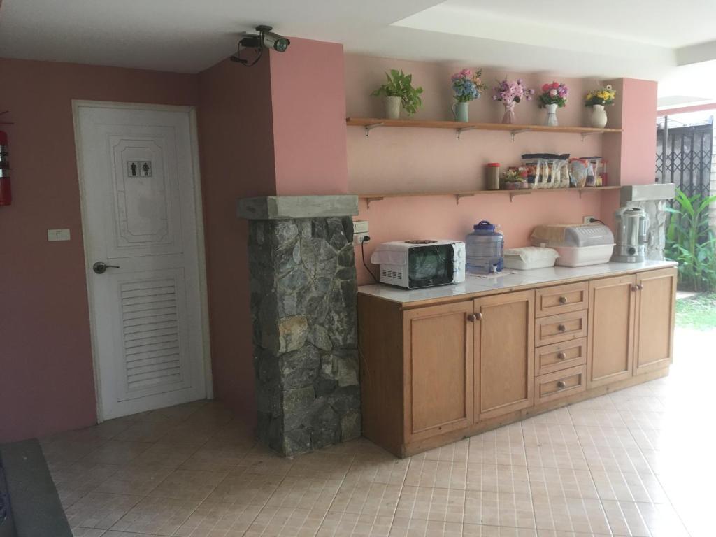 Restaurant, Triple Palms House in Chiang Mai