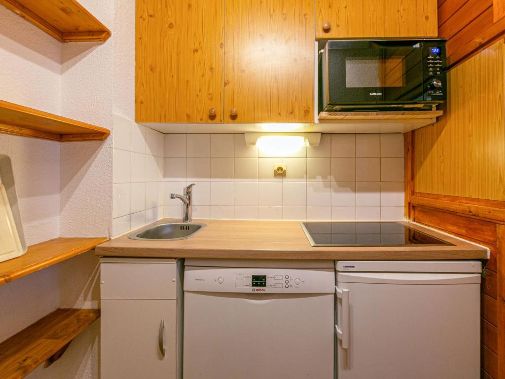Studio cabine 4 pers. aux pieds des pistes avec parking, animaux acceptés - FR-1-694-66 - 4