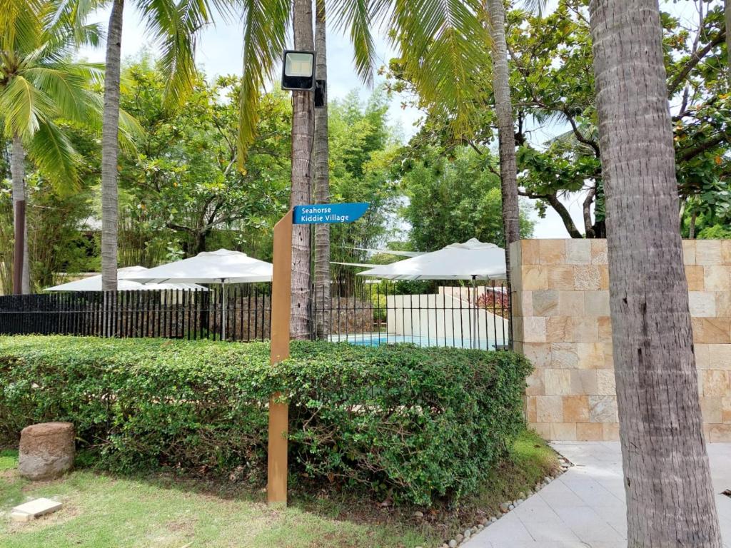 Sea Breeze Verandas at Anvaya Cove Penthouse Unit with Complete Sea View photo