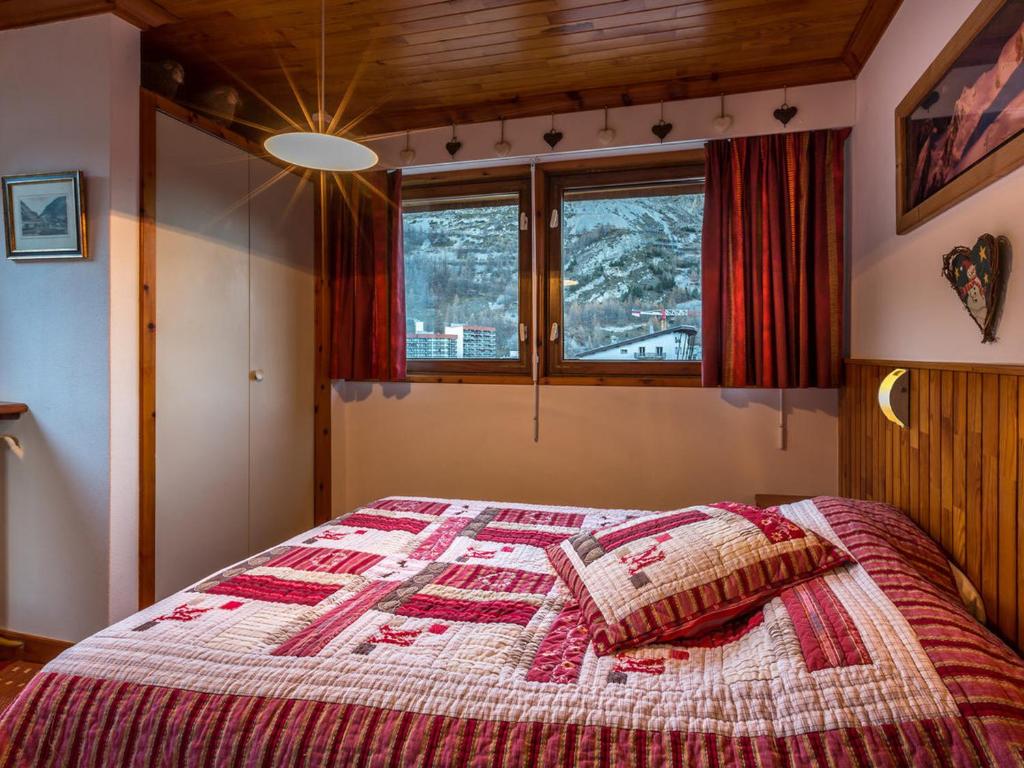 Appartement spacieux pour 6, proche pistes et centre aquasportif à Val-d'Isère - FR-1-694-194 - 4