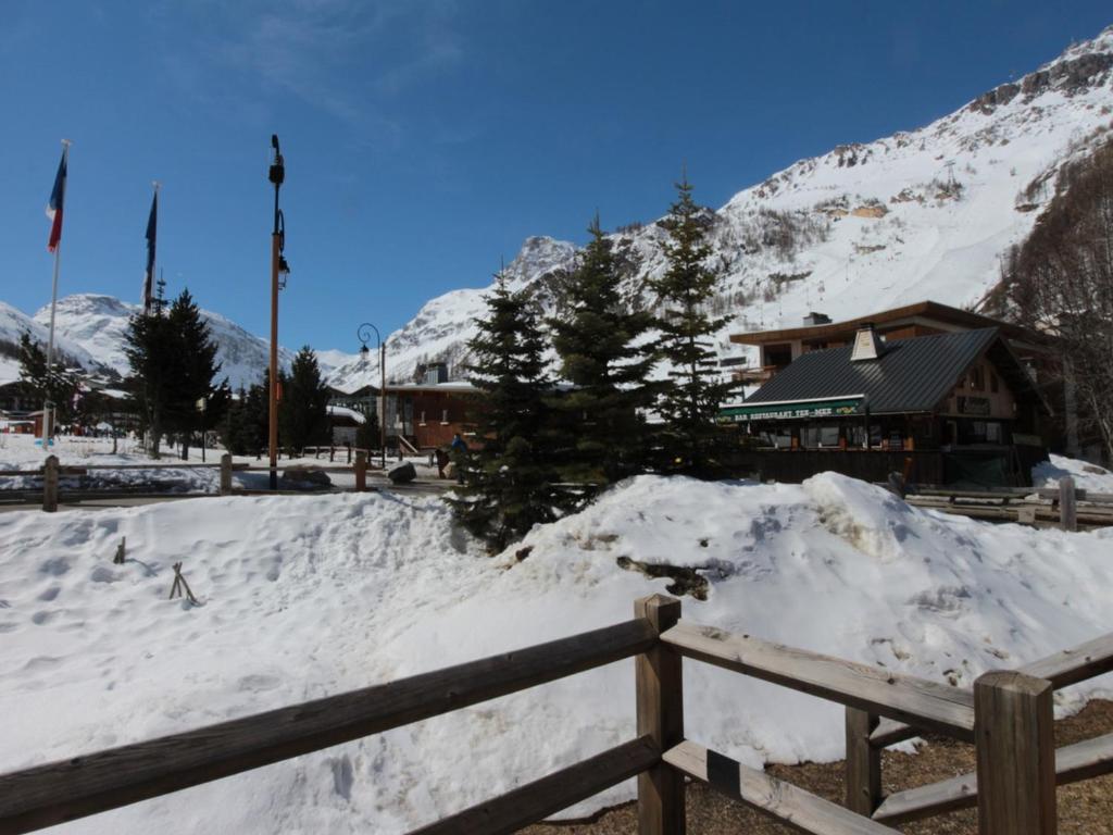 Appartement skis aux pieds avec terrasse sud et parking à Val-d'Isère - 3