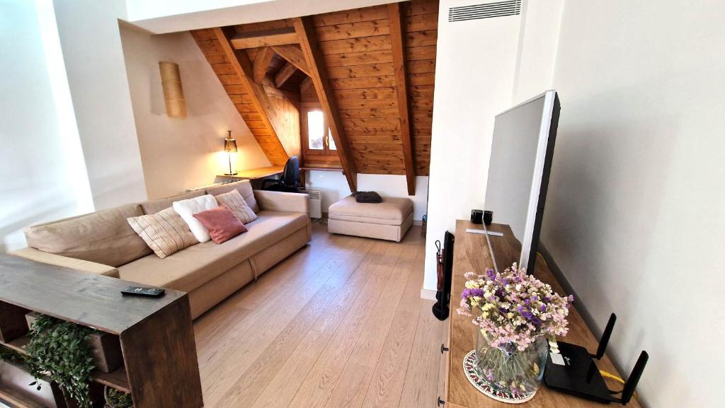 Apartamento centro de Sallent con WIFI - 2