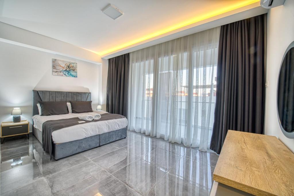 Courtyard Long Beach Holiday Resort