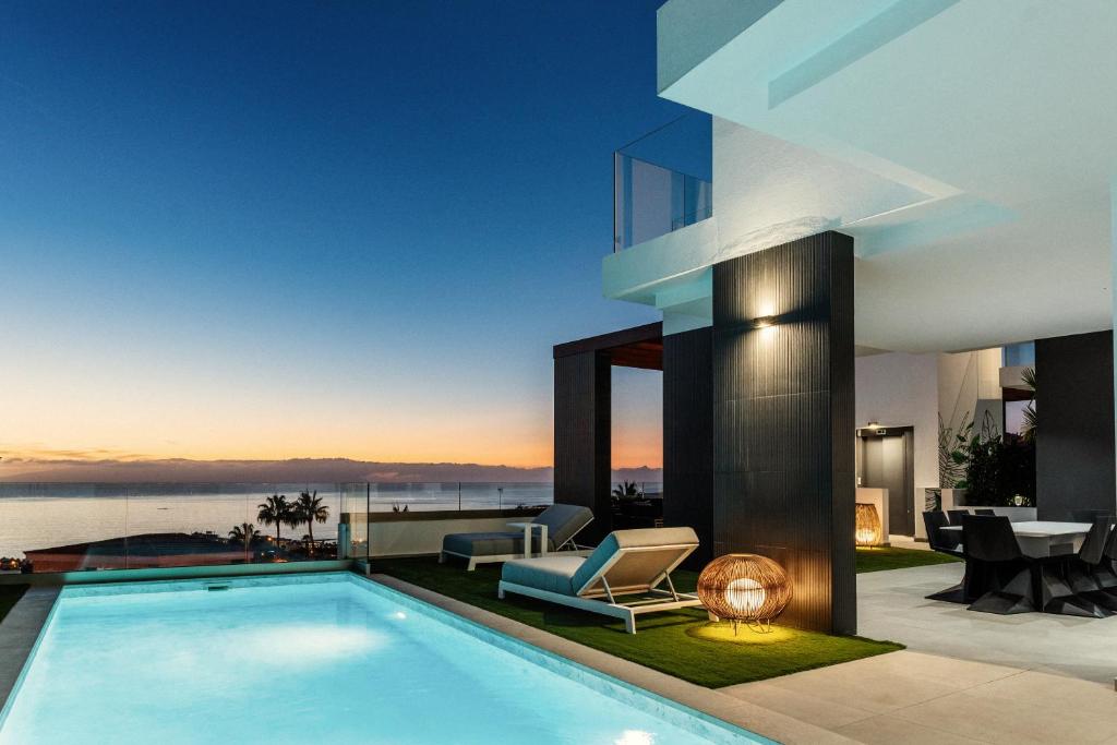 Villa Allure Panoramic Seaviews - 2