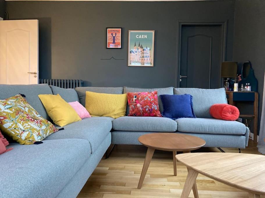 Appart 90m2 lumineux, centre, vue église penchée, Caen