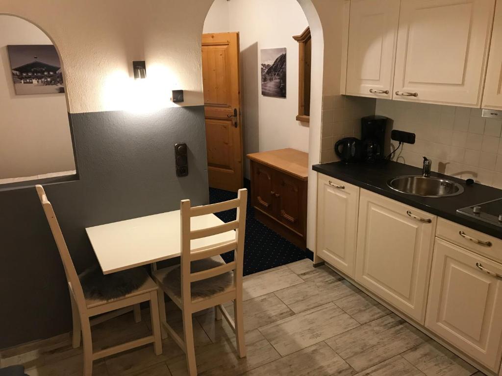 Brenners Dorfstube - 3