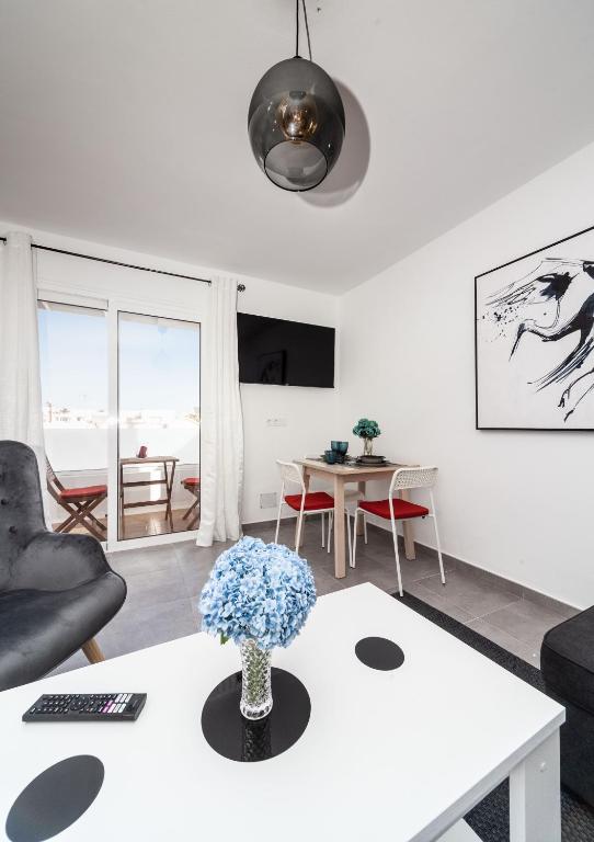 Luxury Beach Apartments Diama - 2