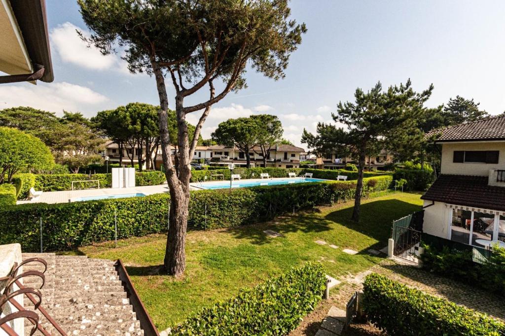 Comfy villa with pool and barbecue - 4