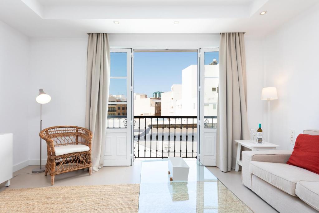 Rooms & Suites Loft 2G - Central Arrecife, Lanzarote - Free Parking - 2