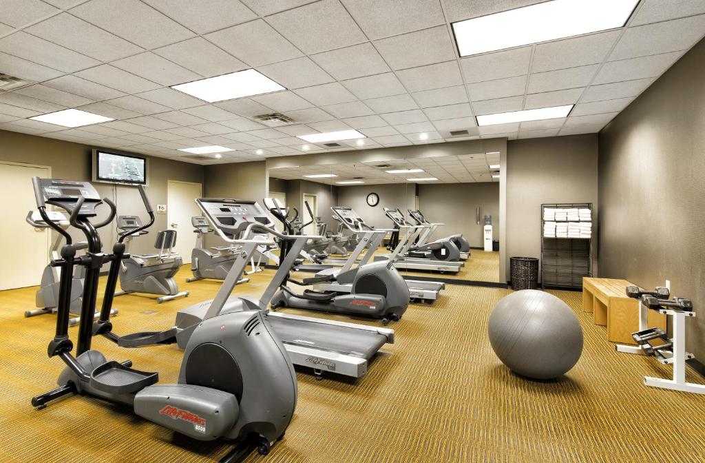 Westmark Fairbanks Hotel and Conference Center photo